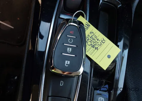 2023 Chevrolet Bolt Euv Fwd Lt z USA, uszkodzony, nr VIN 1G1FY6S07P4191589